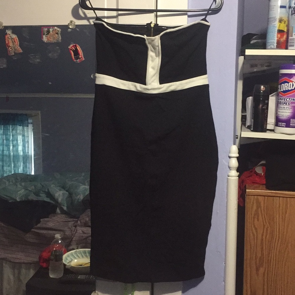 Strapless black and white dress